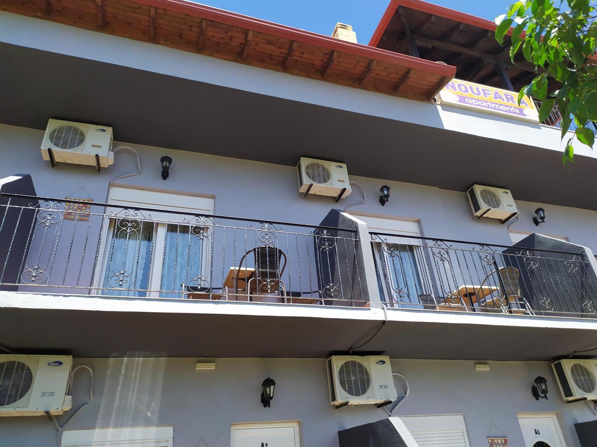 Noufara Apartments Néa Meságkala Pokoj fotografie