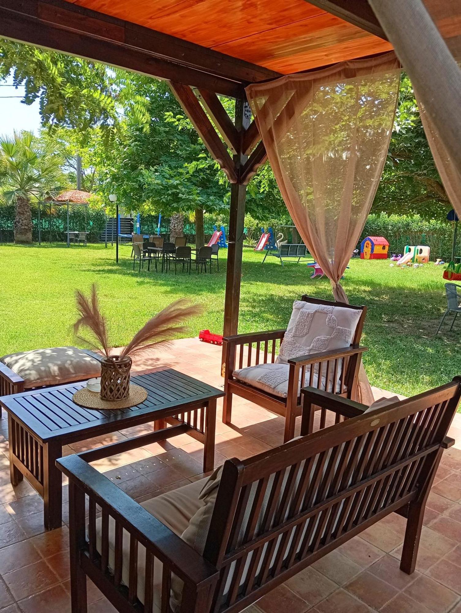 Noufara Apartments Néa Meságkala Exteriér fotografie