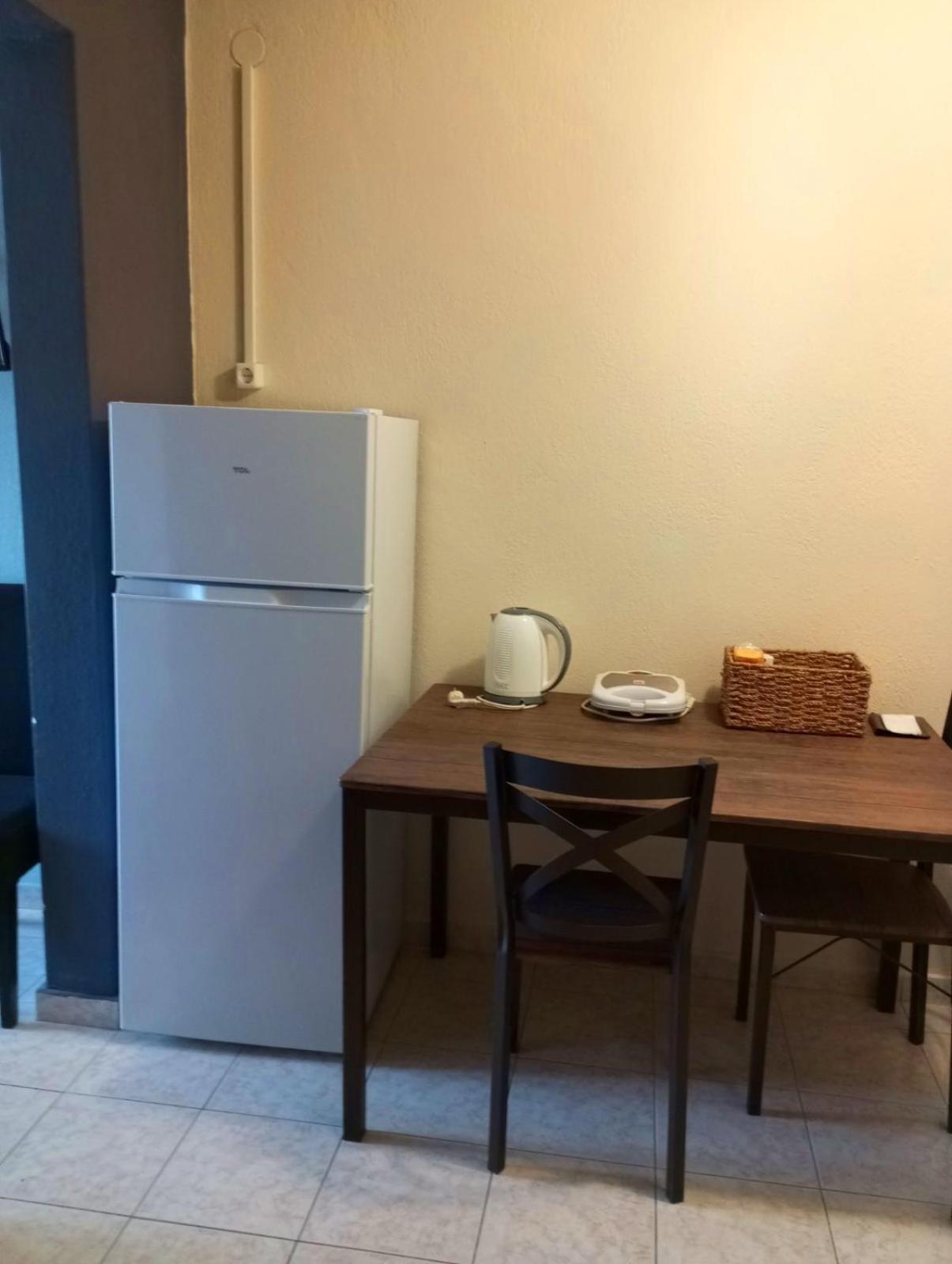 Noufara Apartments Néa Meságkala Pokoj fotografie