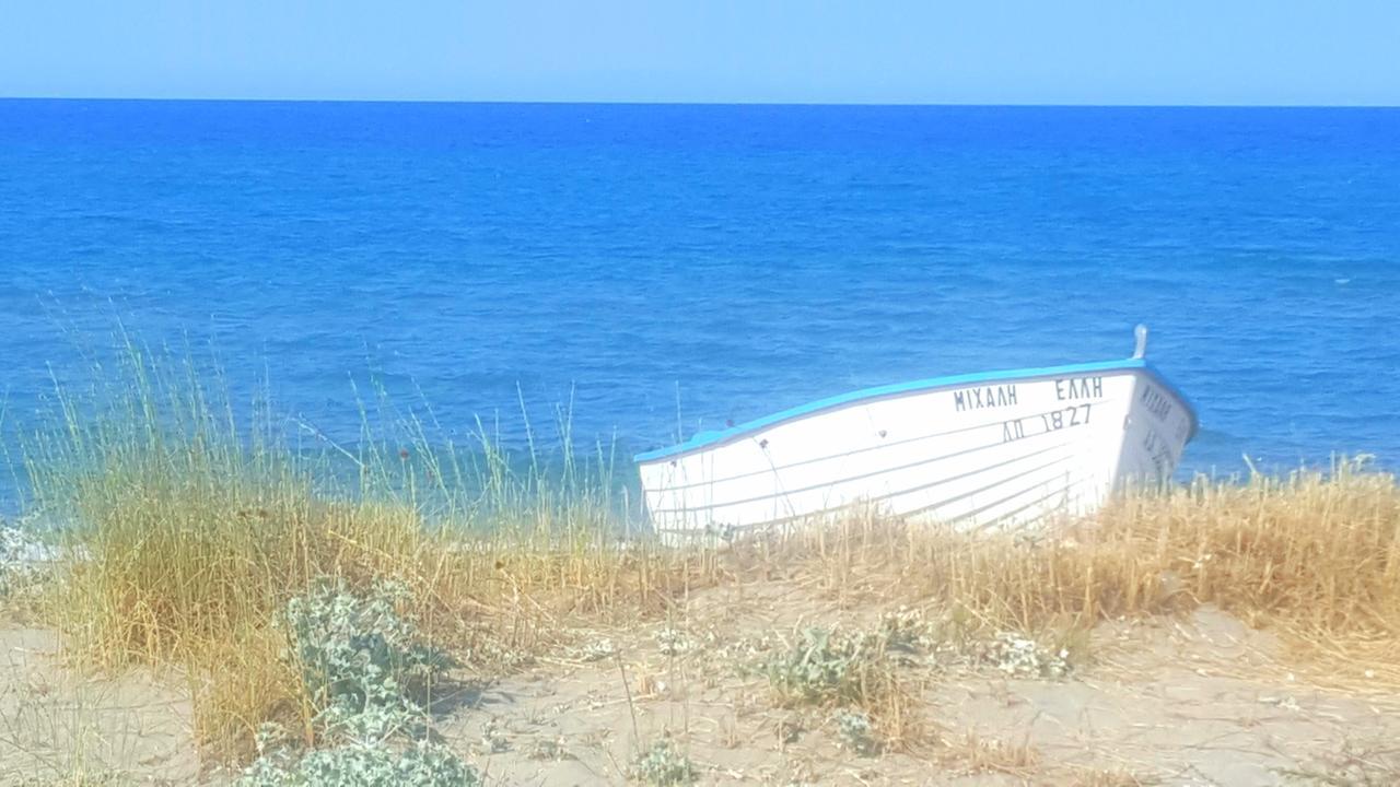 Noufara Apartments Néa Meságkala Exteriér fotografie
