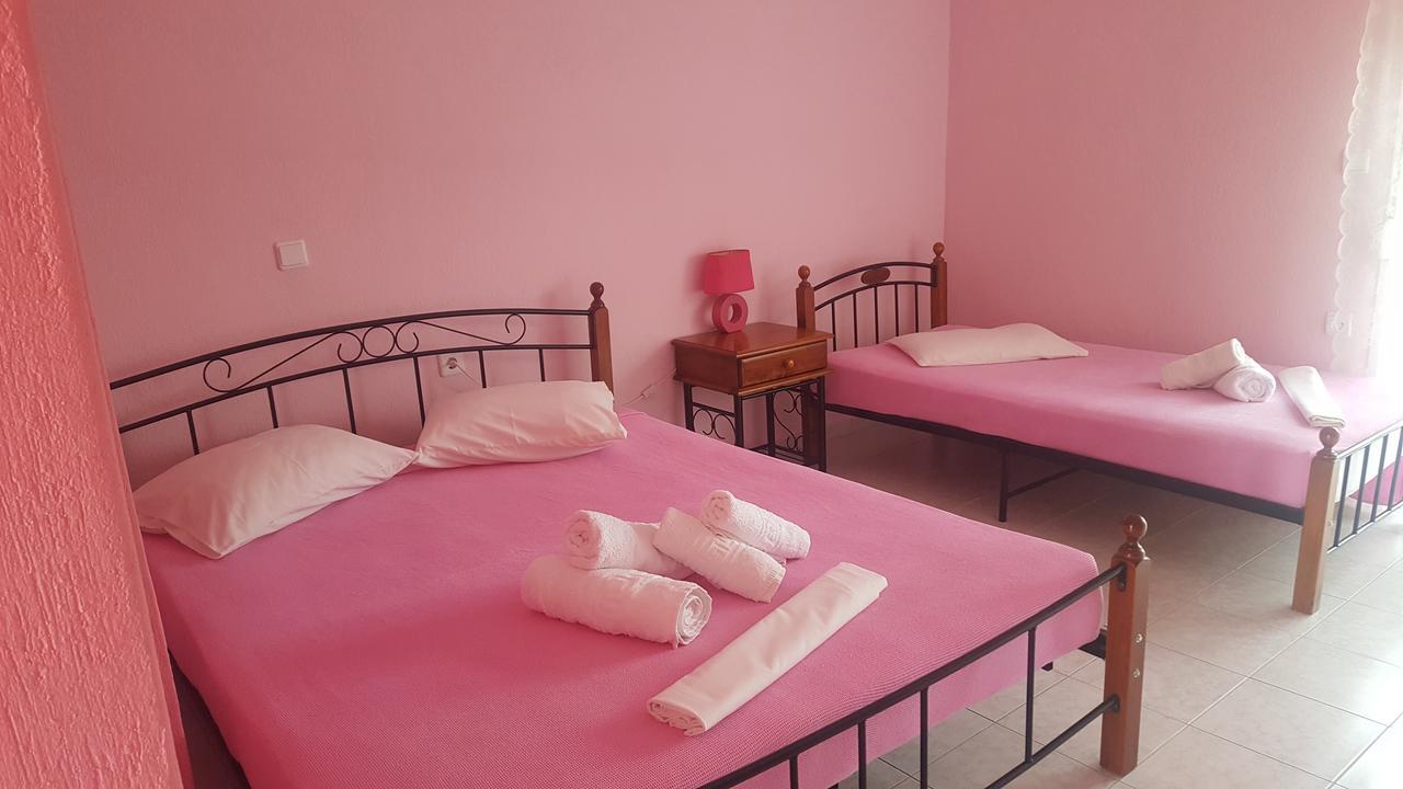 Noufara Apartments Néa Meságkala Exteriér fotografie