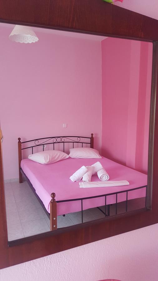 Noufara Apartments Néa Meságkala Exteriér fotografie